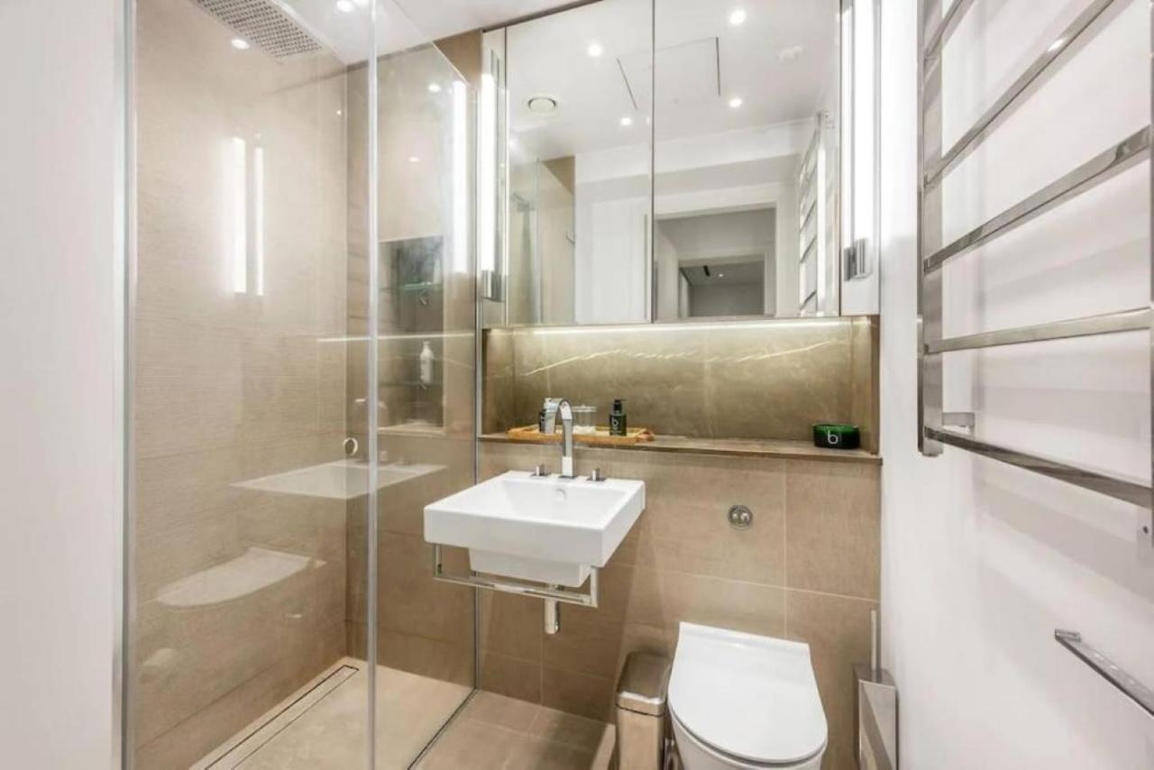 Posh 3 Bedroom Flat With Terrace And Indoor Fireplace In Mayfair, Near Hyde Park London Exterior photo