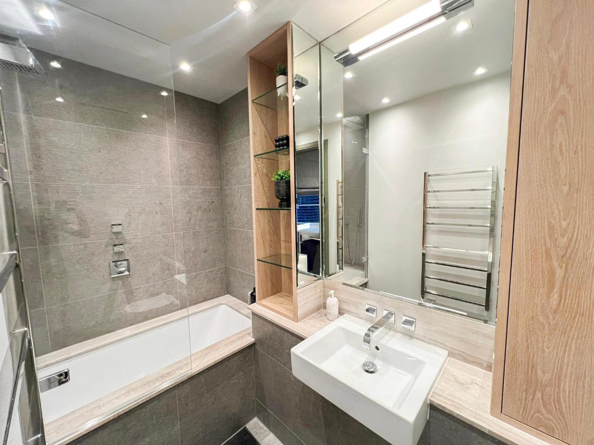 Posh 3 Bedroom Flat With Terrace And Indoor Fireplace In Mayfair, Near Hyde Park London Exterior photo