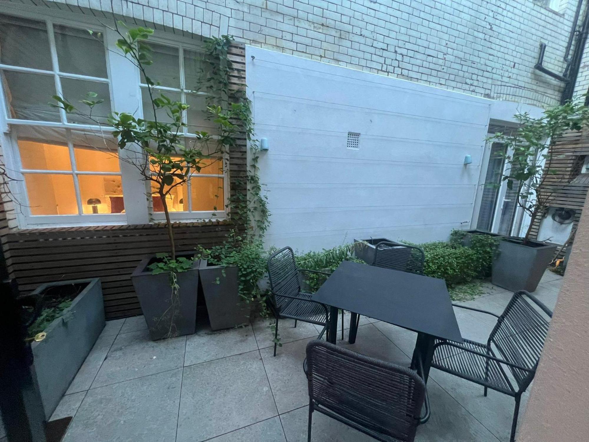 Posh 3 Bedroom Flat With Terrace And Indoor Fireplace In Mayfair, Near Hyde Park London Exterior photo